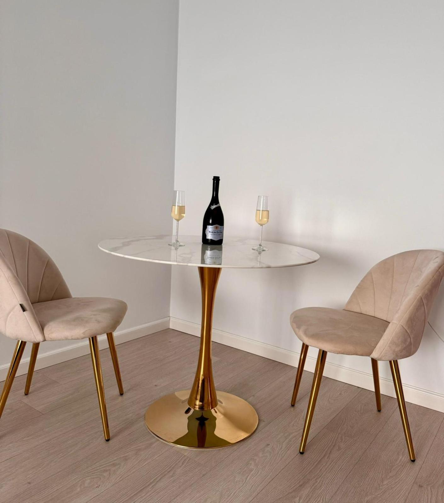 Cozy Apartment บูคาเรสต์ ภายนอก รูปภาพ